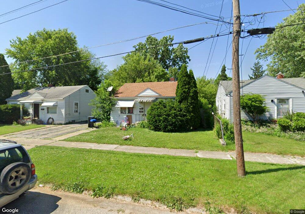 706 Vermilya Ave, Flint, MI 48507 - photo 1