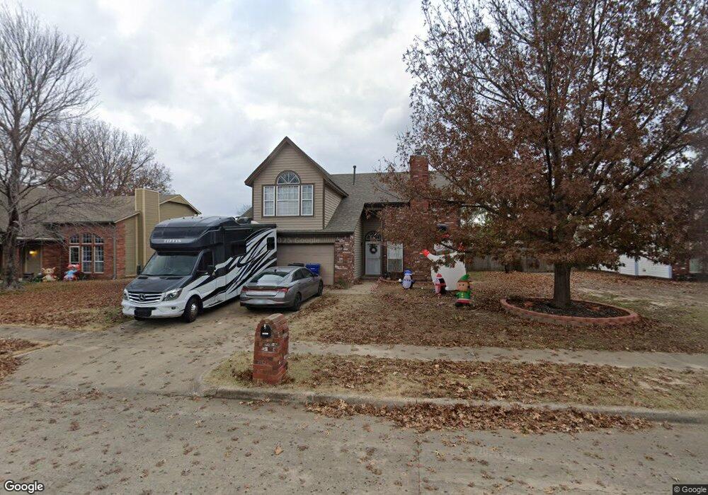 3017 S Juniper Place, Broken Arrow, OK 74012 - photo 1