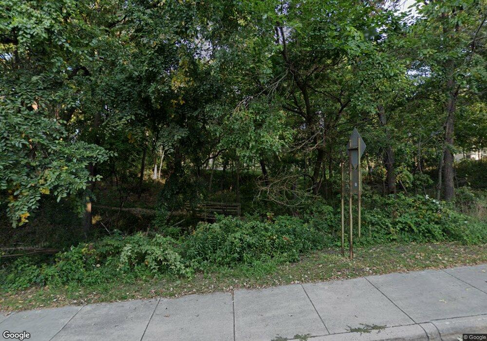 1300 Summit Ave, New Ulm, MN 56073 - photo 1