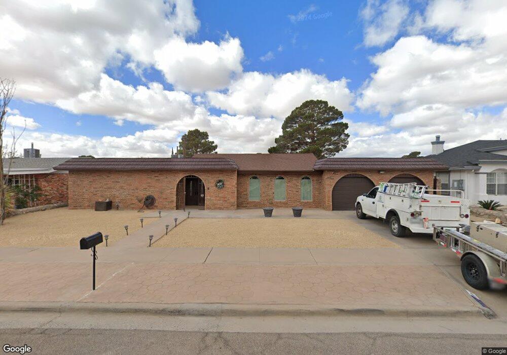 14812 Kingston Dr, Horizon City, TX 79928 - photo 1