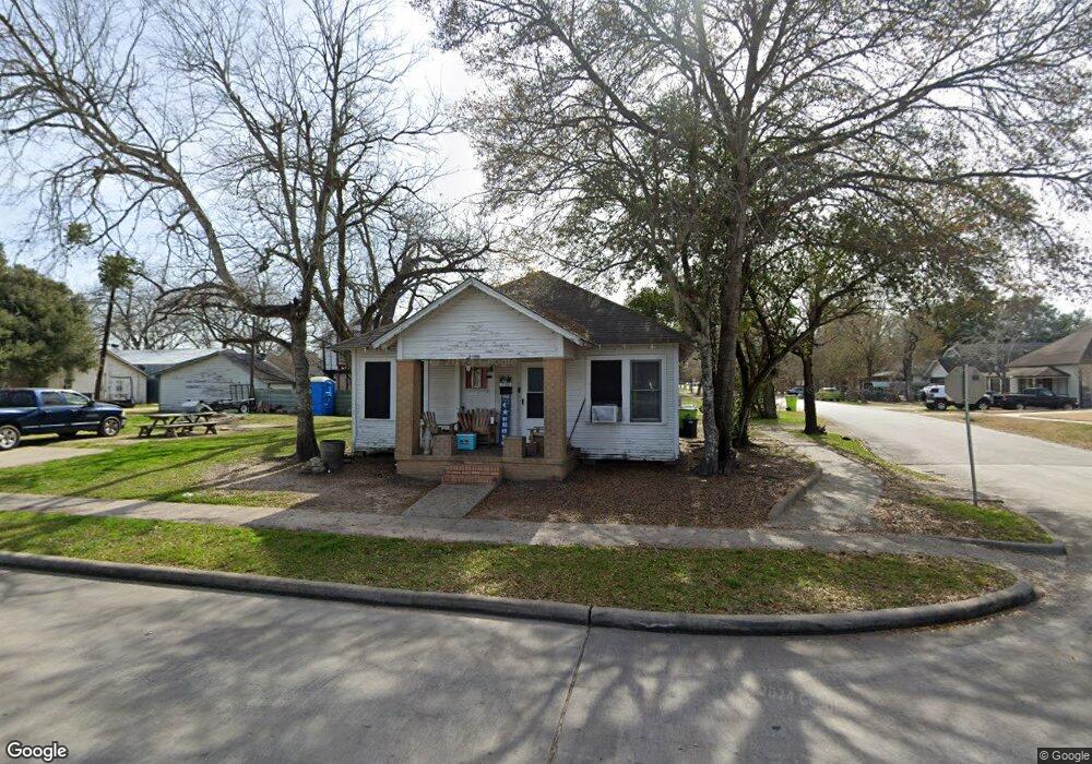 2400 Avenue M, Rosenberg, TX 77471 - photo 1