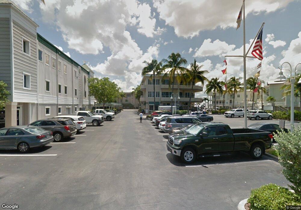 909 10th St S unit 303, Naples, FL 34102 - photo 1