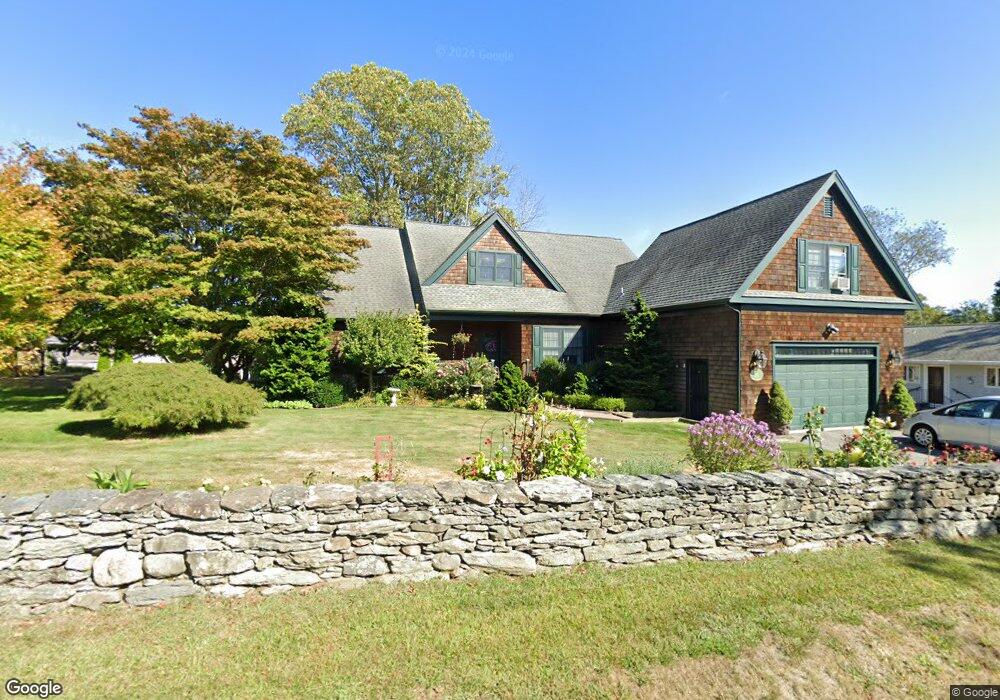 36 Bliss Mine Rd, Middletown, RI 02842 - photo 1