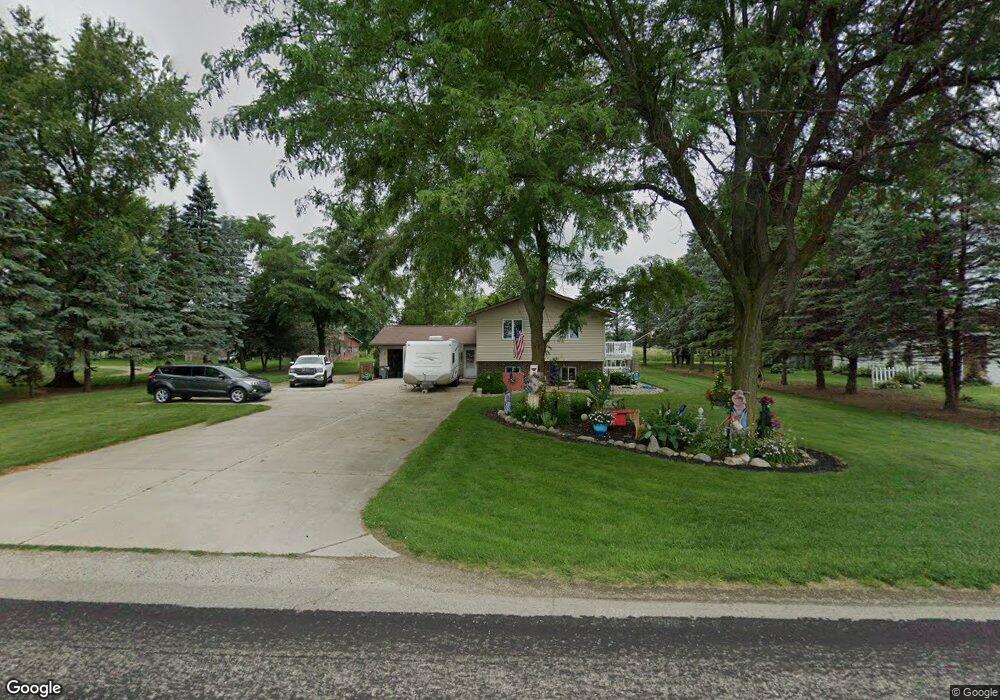 7672 W 1350 N, Nappanee, IN 46550 - photo 1