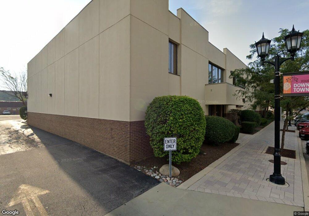 183 N Addison Ave unit 120B, Elmhurst, IL 60126 - photo 1