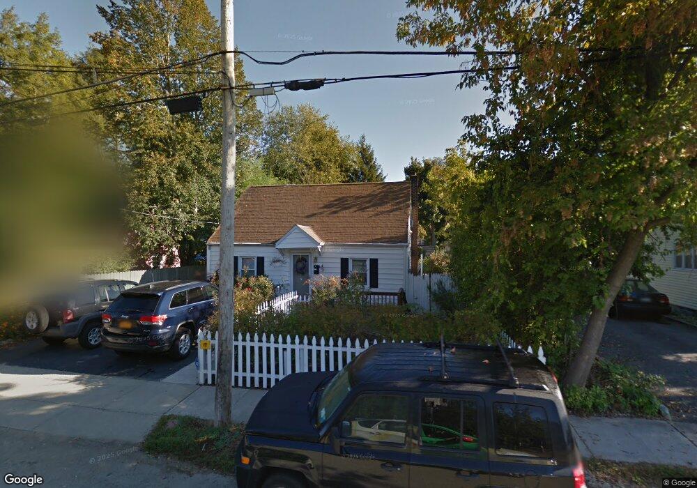 54 Young Ave, Croton On Hudson, NY 10520 - photo 1