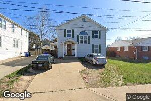 2103 N Dinwiddie St, Arlington, VA 22207