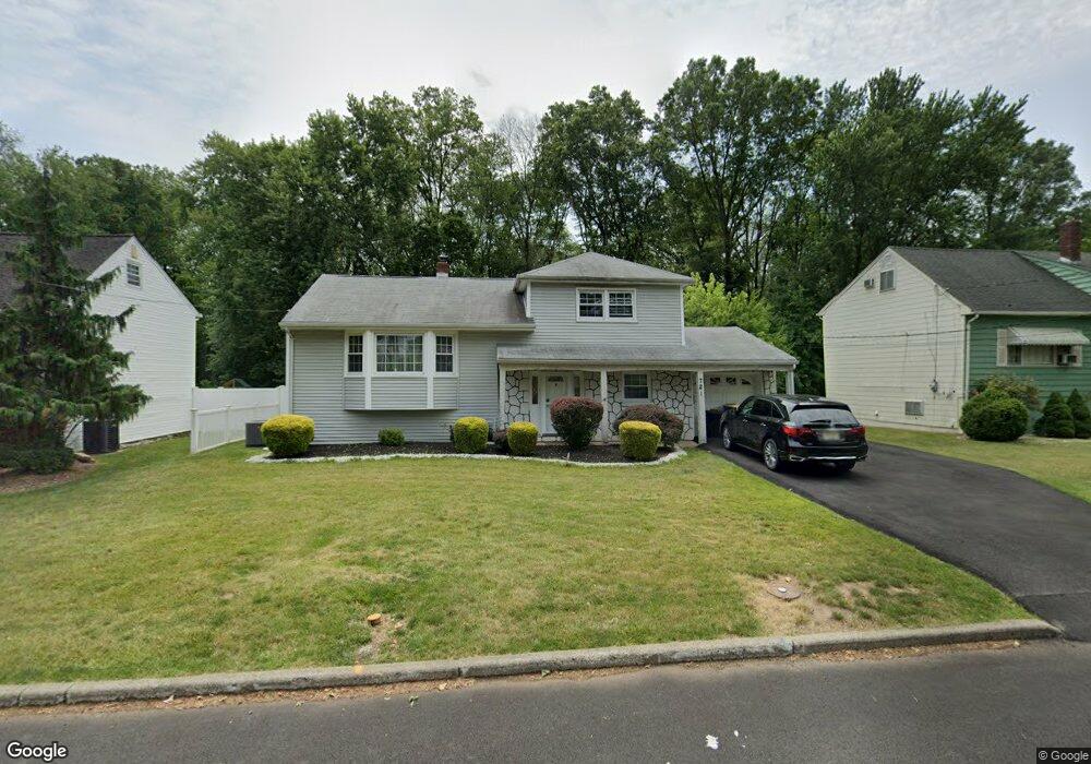 721 Taft Ave, North Plainfield, NJ 07063 - photo 1