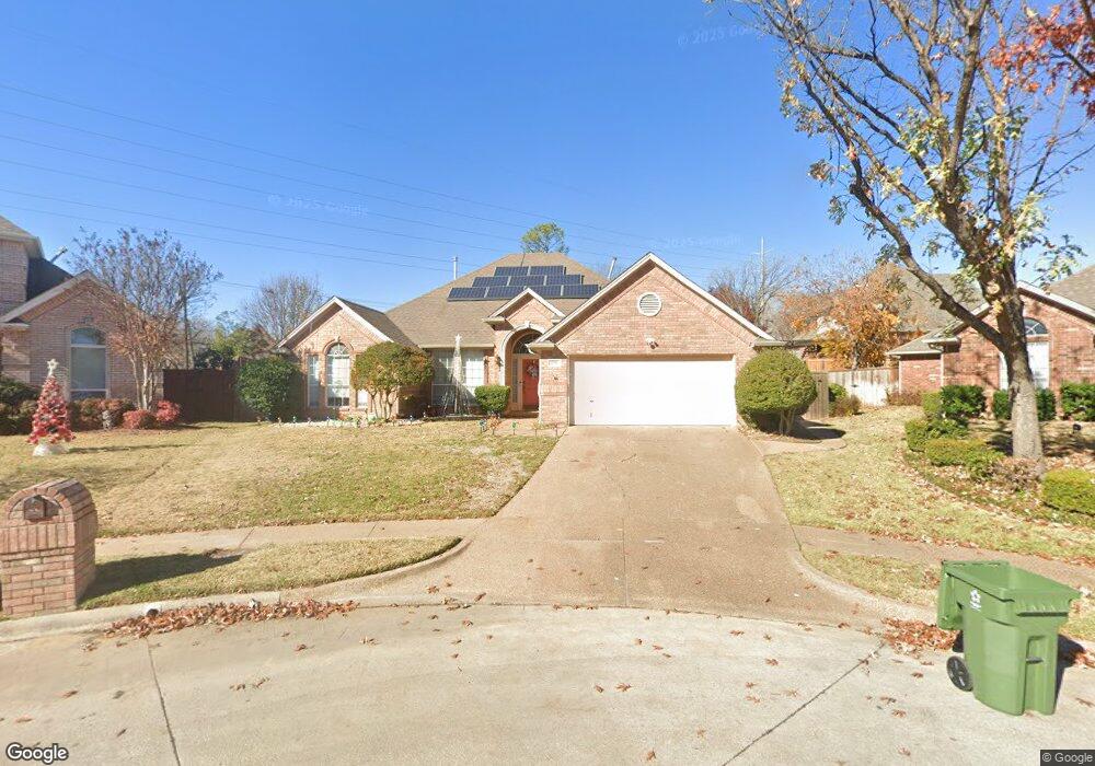 2701 Maple Brook Ct, Bedford, TX 76021 - photo 1