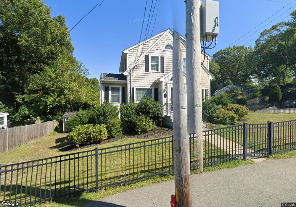 123 Walnut St, Braintree, MA 02184 - photo 1