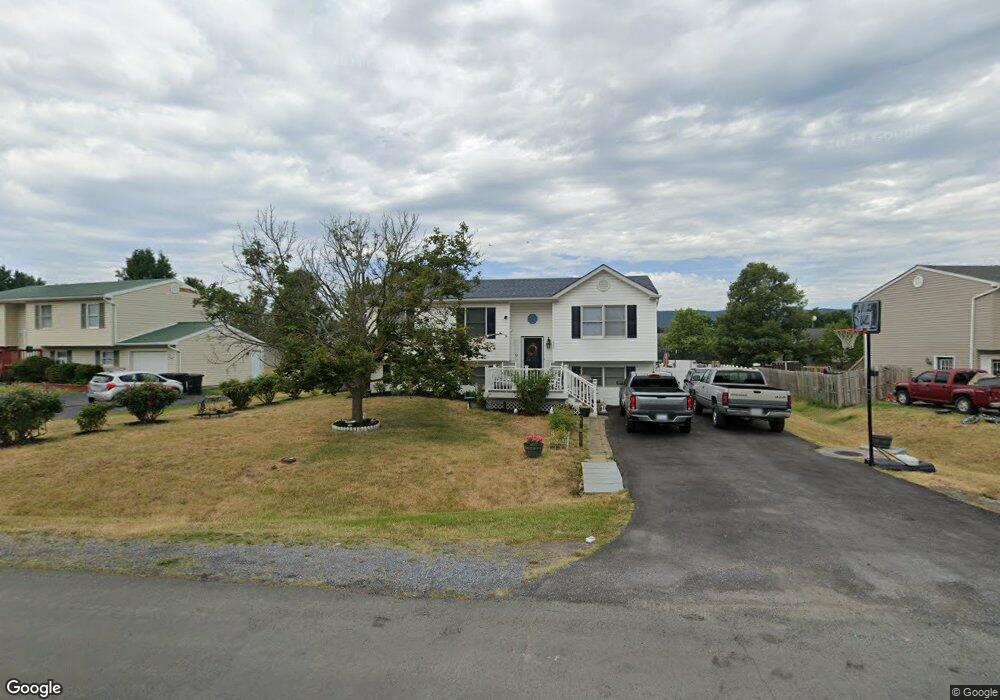 200 Breckenridge Ct, Strasburg, VA 22657 - photo 1