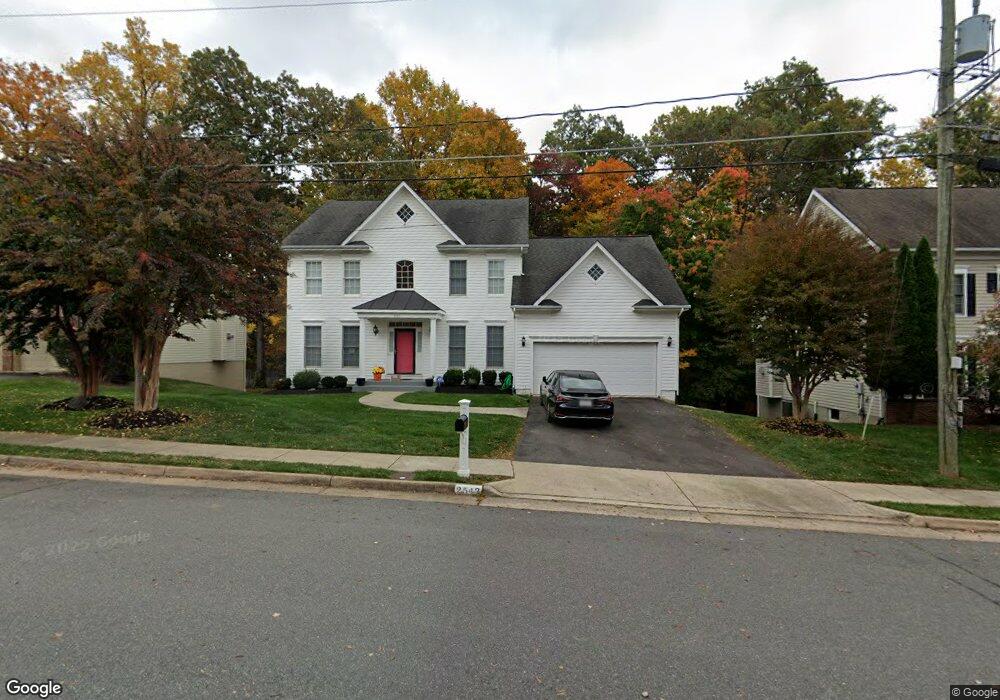 2543 Sandburg St, Dunn Loring, VA 22027 - photo 1