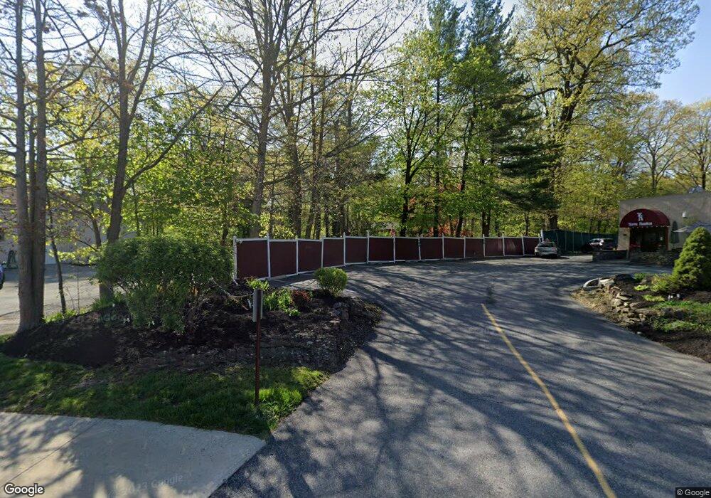 552 N State Rd, Briarcliff Manor, NY 10510 - photo 1