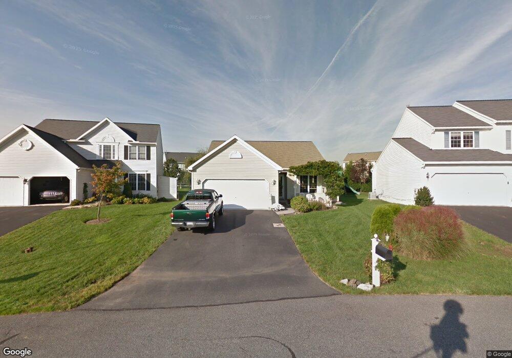 10 Ravine Dr, Reading, PA 19607 - photo 1