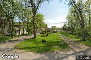 241 Hope Ave W, Nelson, MN 56355