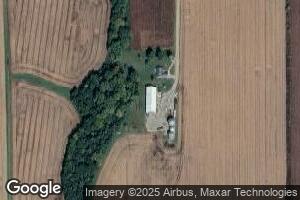 932 E 2800 North Rd, Moweaqua, IL 62550