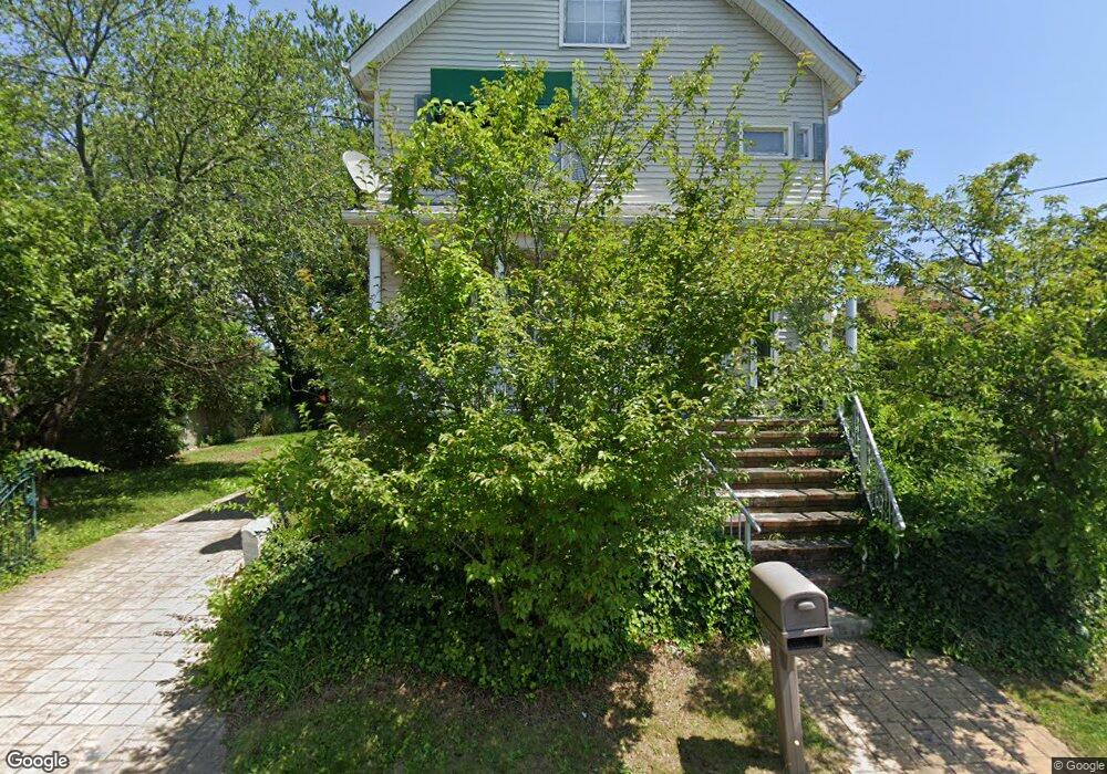 36 Lark St, Fall River, MA 02721 - photo 1