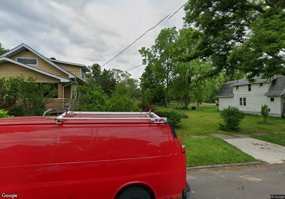 1610 Mabel Ave, Flint, MI 48506 - photo 1