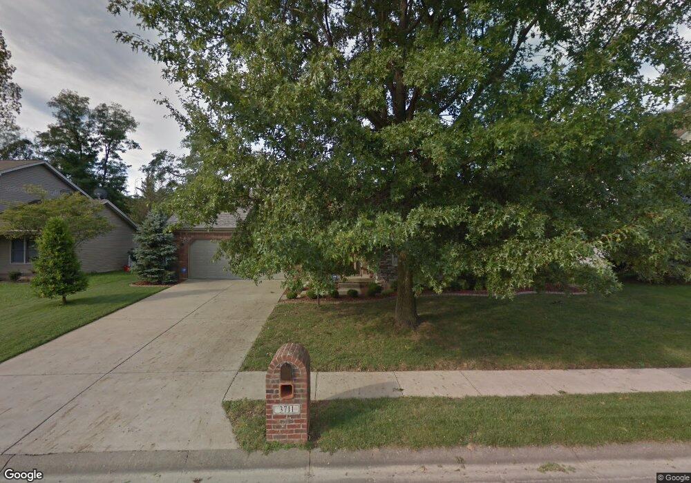 3711 Dove Cir, New Albany, IN 47150 - photo 1