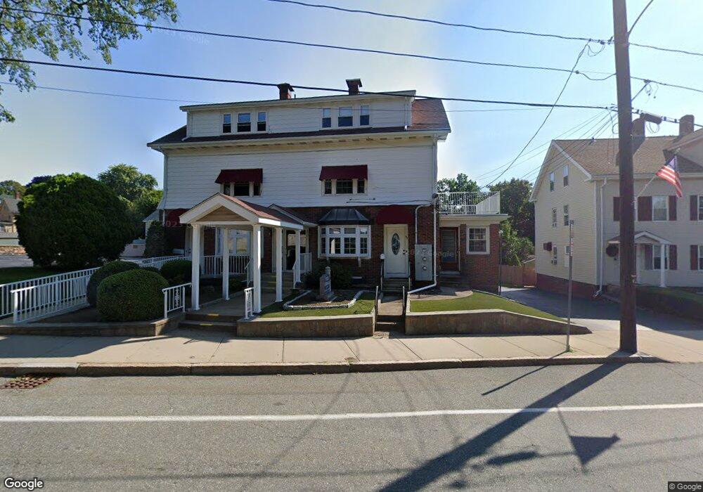 33 Harris Ave, Woonsocket, RI 02895 - photo 1