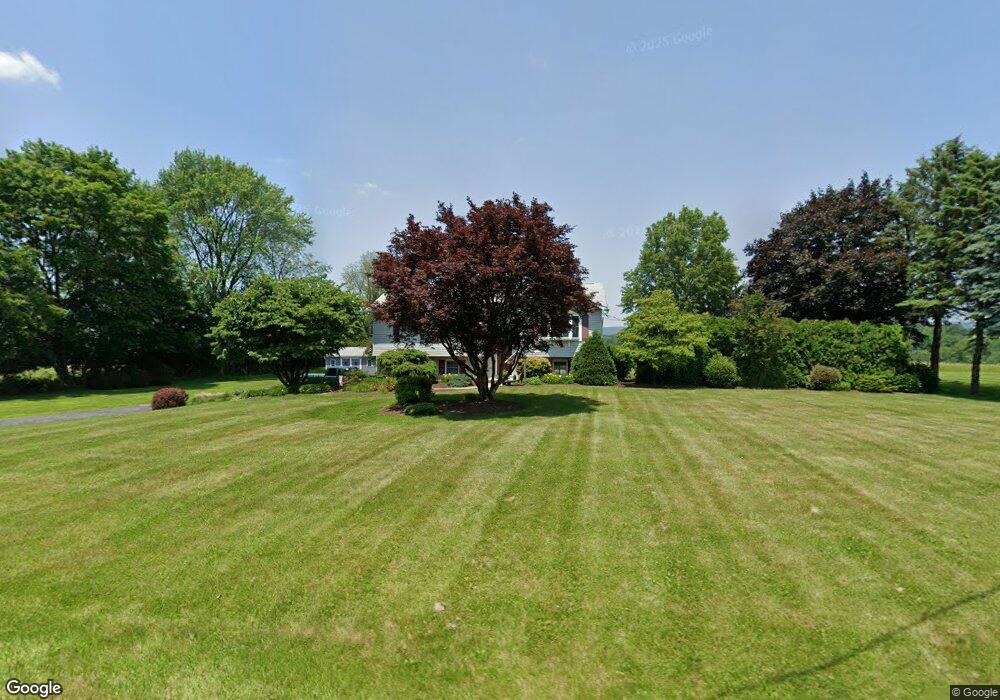 3132 Valley View Dr, Bath, PA 18014 - photo 1