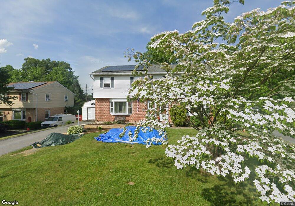 525 S 10th St, Emmaus, PA 18049 - photo 1