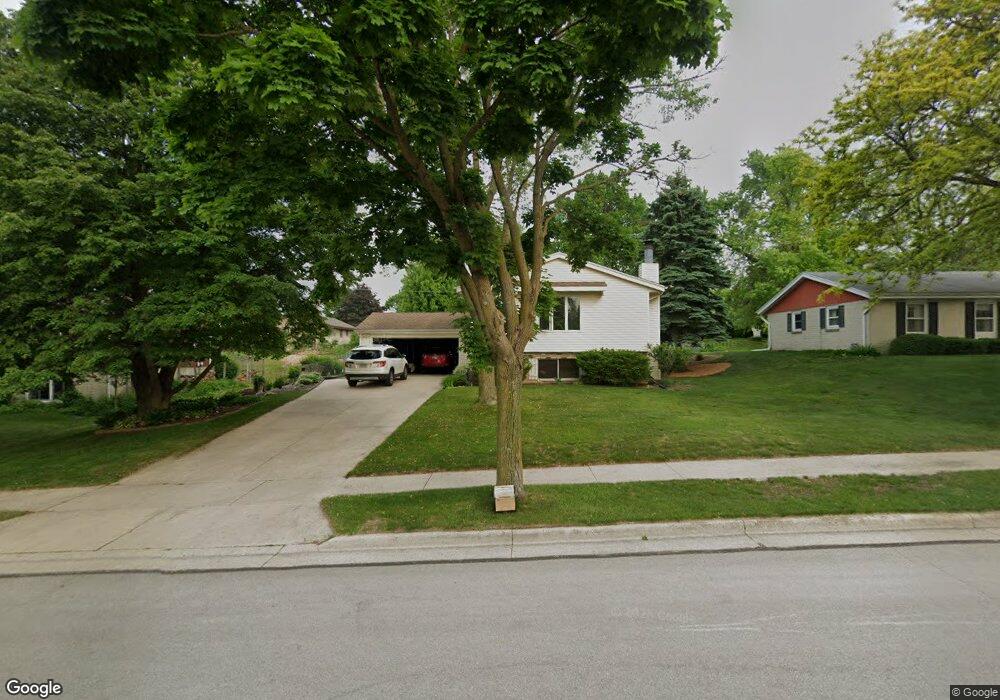 1953 Rambling Rose Rd, Waukesha, WI 53186 - photo 1