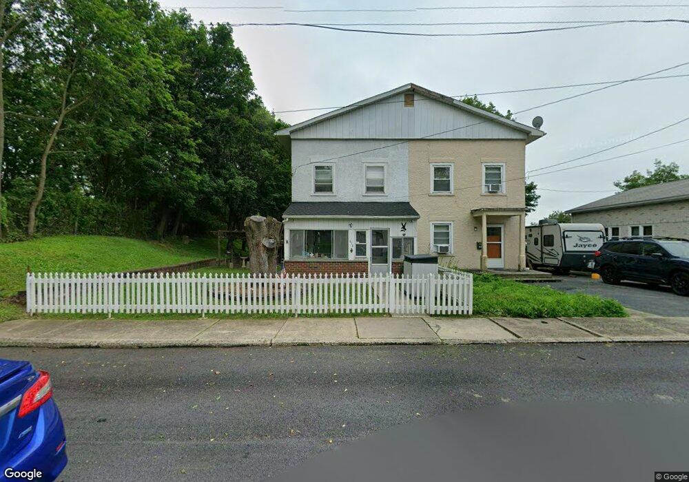 618 Penn St, Bath, PA 18014 - photo 1