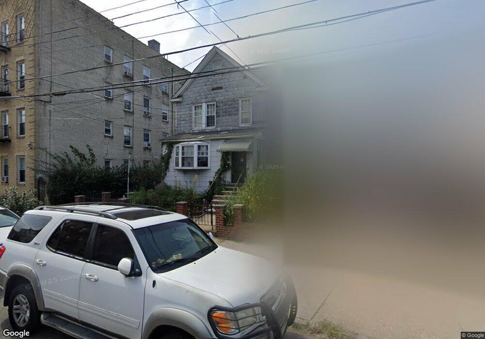 4320 165th St, Flushing, NY 11358 - photo 1