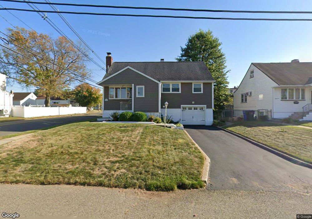 22 Hudson St, Metuchen, NJ 08840 - photo 1