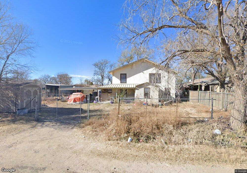 2417 Aylesworth St, Plainview, TX 79072 - photo 1
