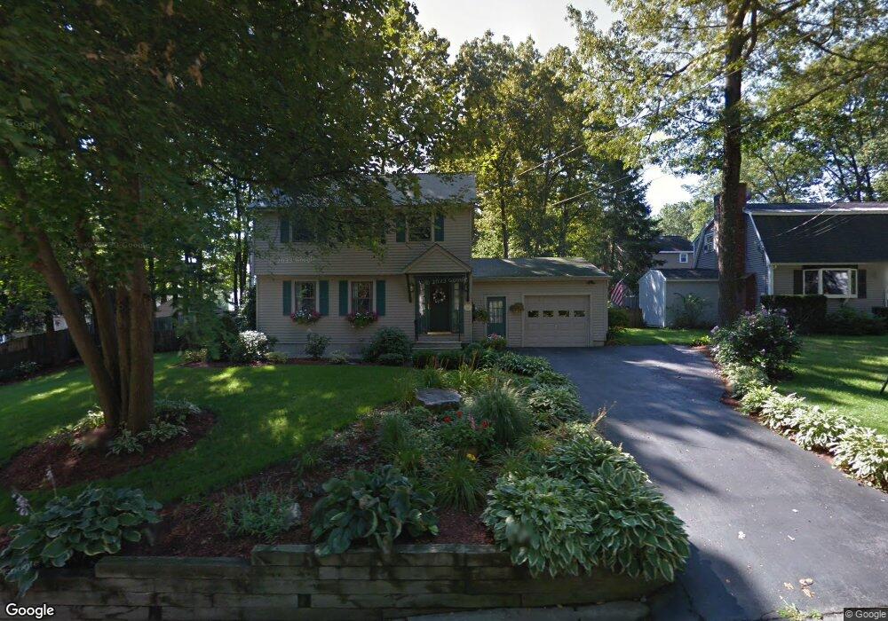 4 Fountain Ln, Nashua, NH 03062 - photo 1