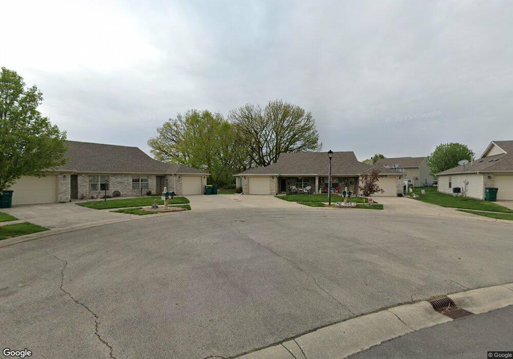 1330 Swan Dr, Franklin, IN 46131 - photo 1