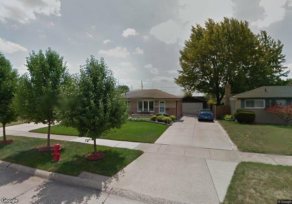 15710 Loreto St, Roseville, MI 48066 - photo 1