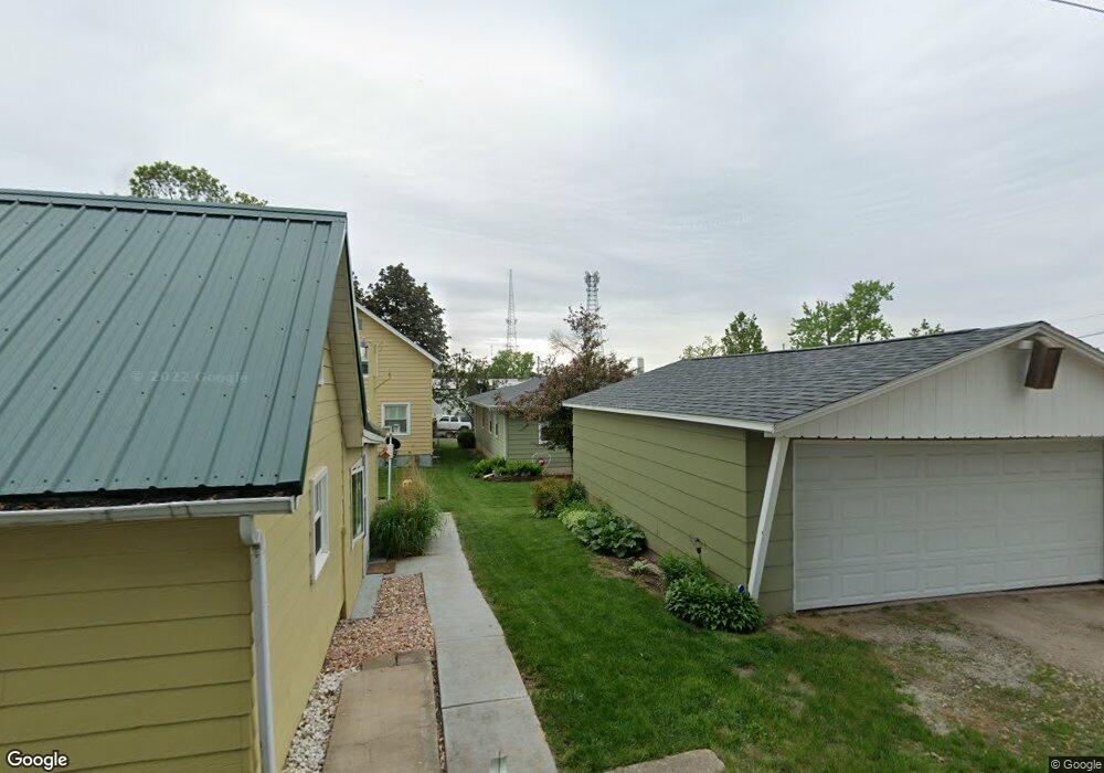 1130 22nd Ave SW, Cedar Rapids, IA 52404 - photo 1