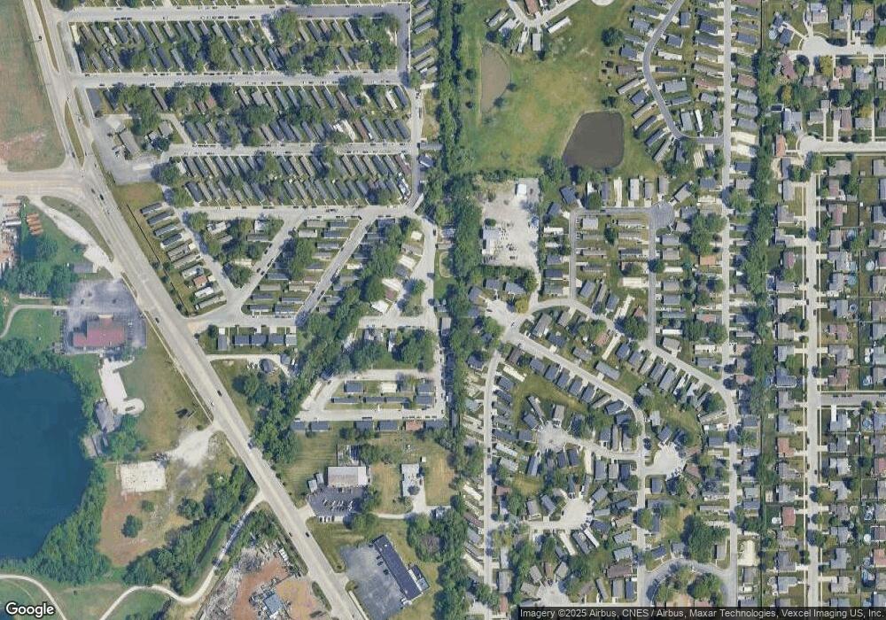 879 Victoria Cir, Lynwood, IL 60411 - photo 1