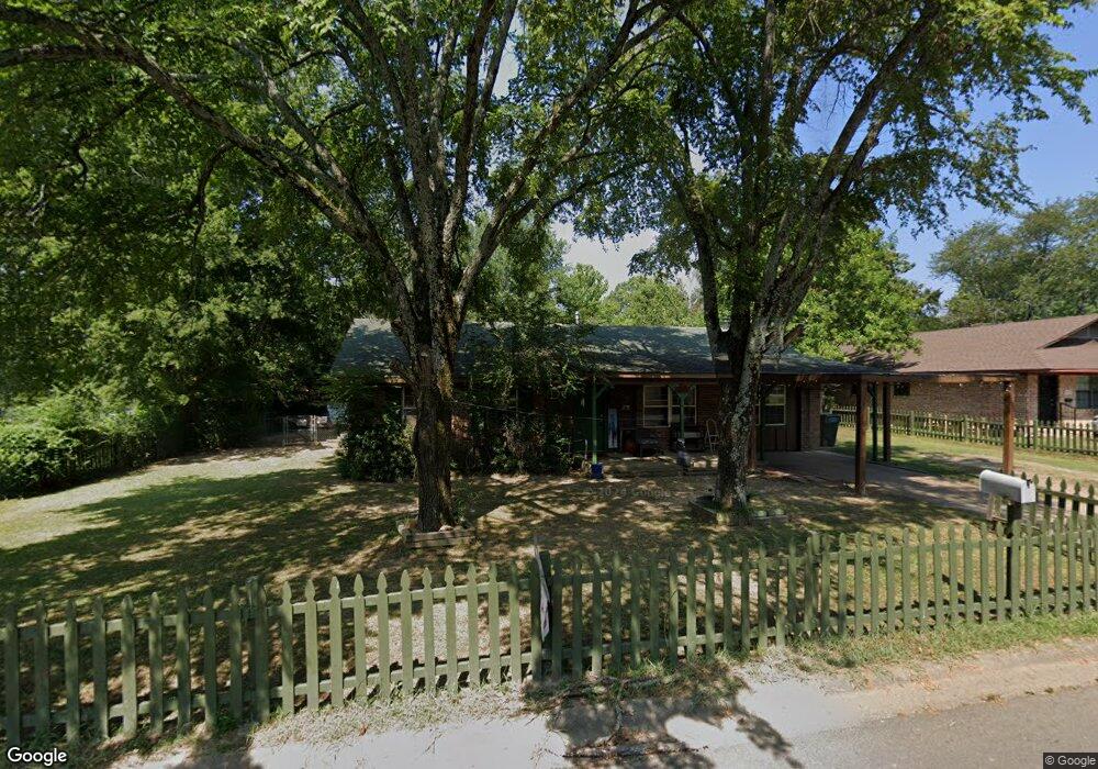 1603 Manor St, Conway, AR 72034 - photo 1