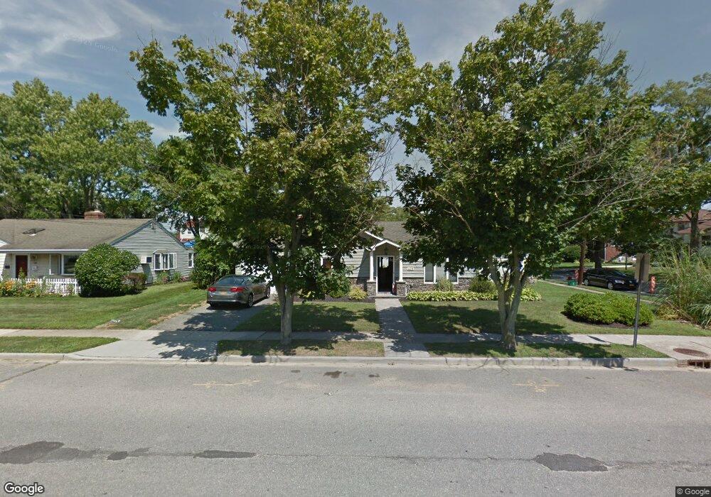 405 Wynsum Ave, Merrick, NY 11566 - photo 1