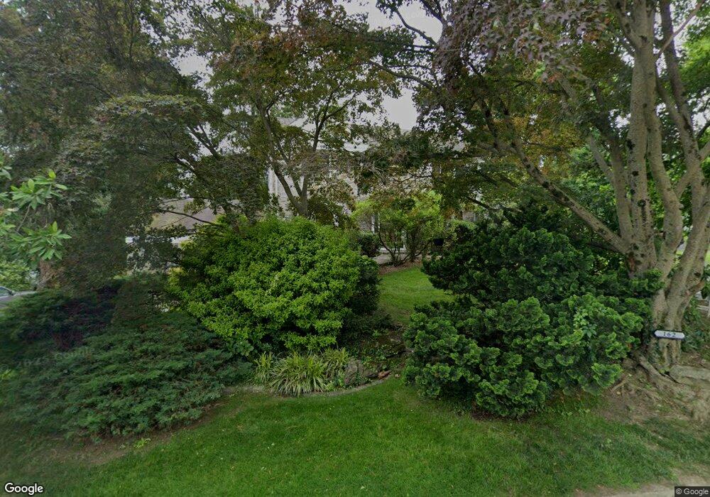 162 Old Mill Rd, Manhasset, NY 11030 - photo 1