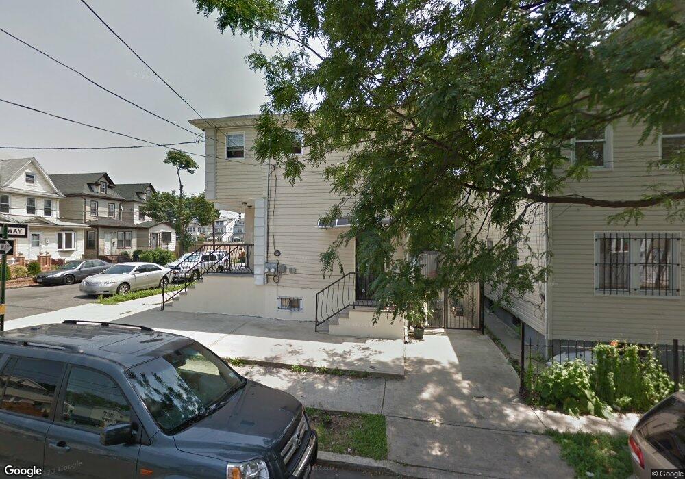 16830 106th Ave, Jamaica, NY 11433 - photo 1