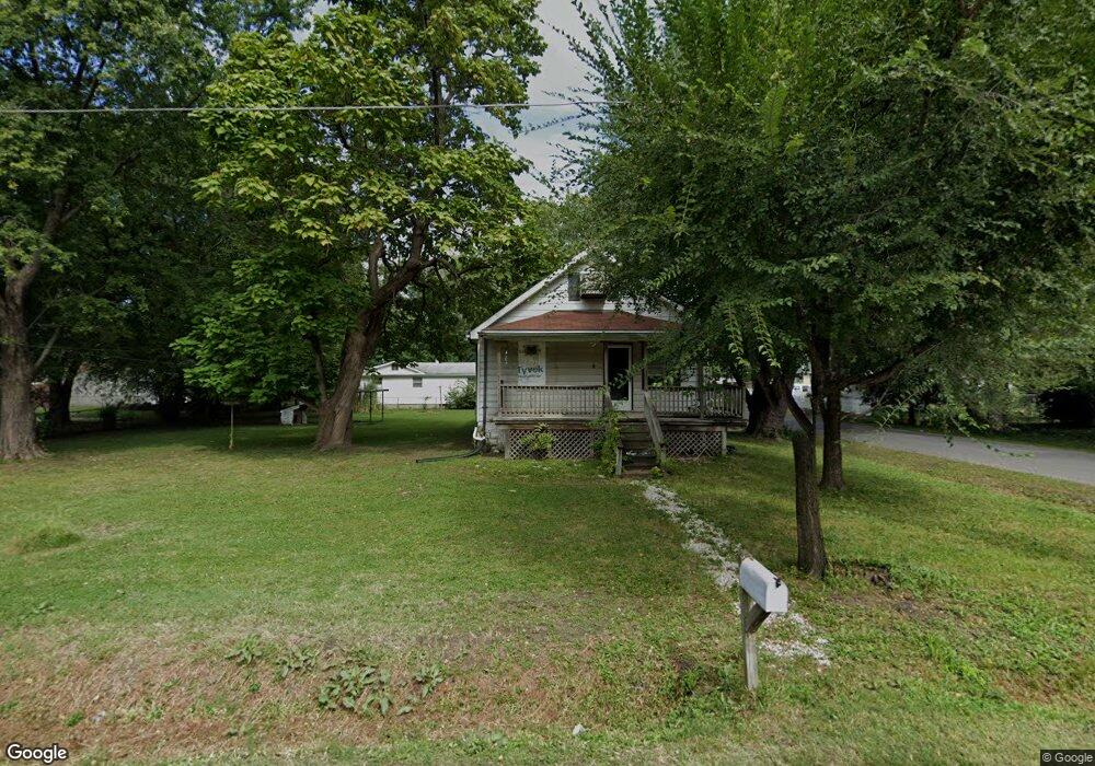 8311 College St, Collinsville, IL 62234 - photo 1