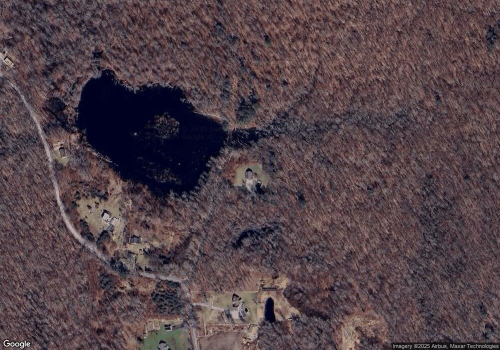 327 Colburn Rd, Canterbury, CT 06331 - photo 1