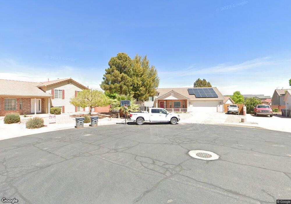 831 S 330 East Cir, Ivins, UT 84738 - photo 1