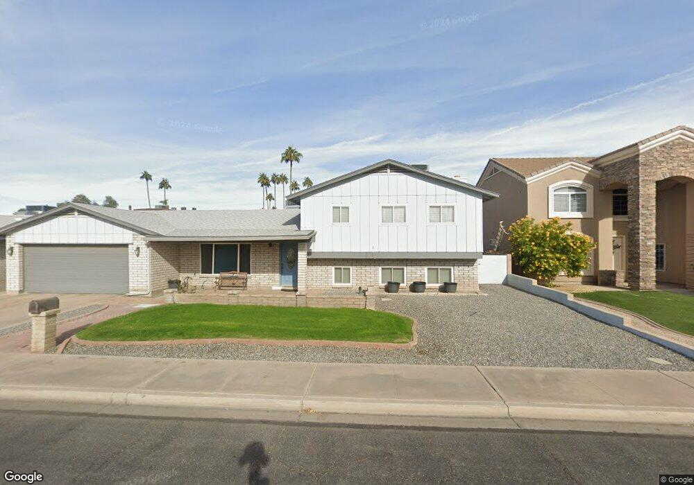 2121 S Pennington, Mesa, AZ 85202 - photo 1