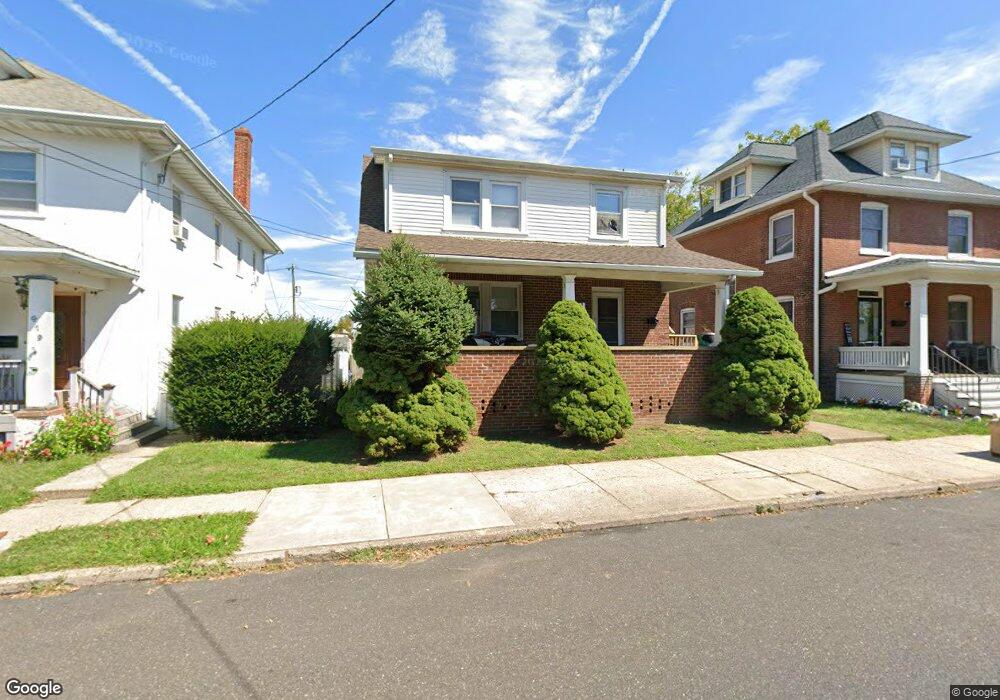 413 Derstine Ave, Lansdale, PA 19446 - photo 1