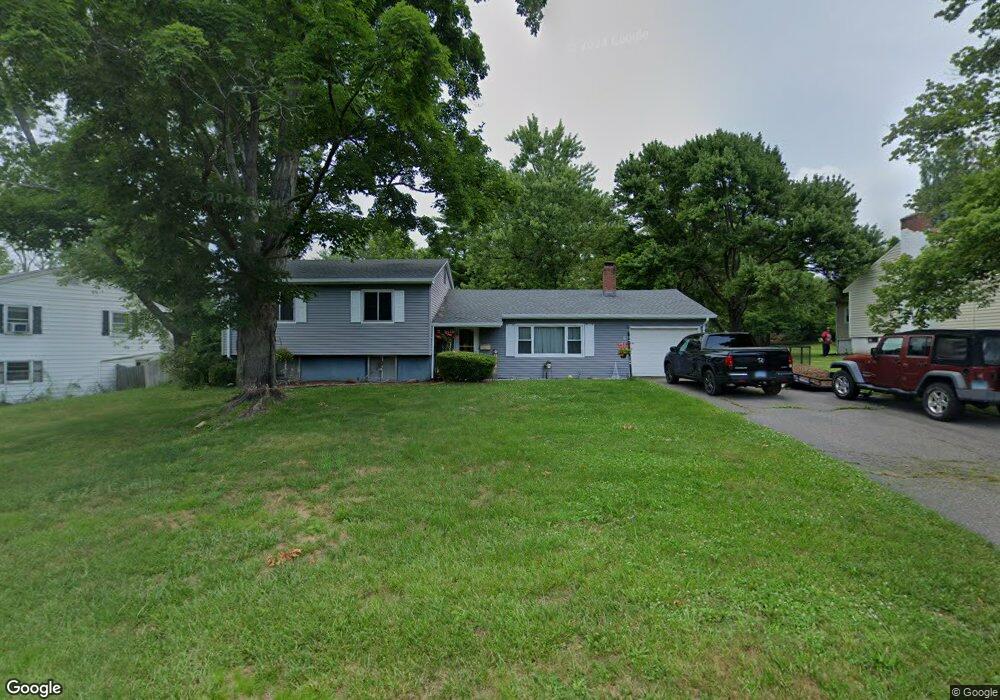 6 Sycamore Rd, Bloomfield, CT 06002 - photo 1