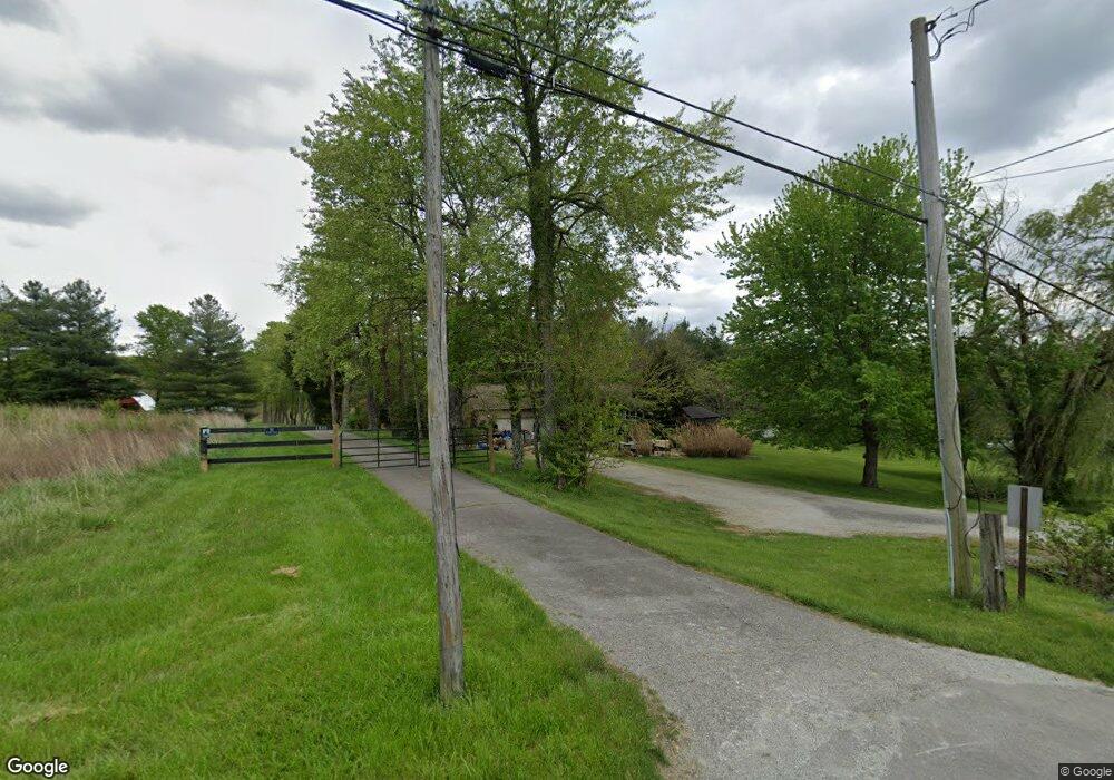 6838 Atkins Rd, Floyds Knobs, IN 47119 - photo 1