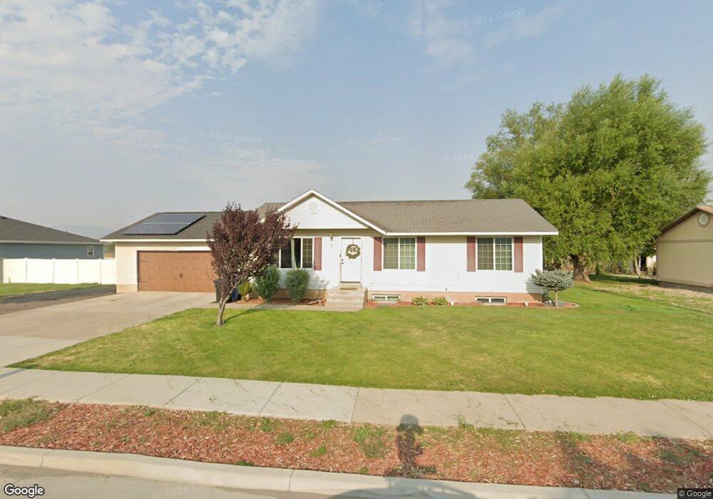 70 S 1000 E, Hyrum, UT 84319 - photo 1