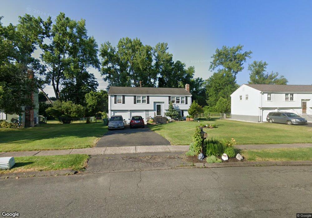 5 Abbey Ln, Windsor, CT 06095 - photo 1