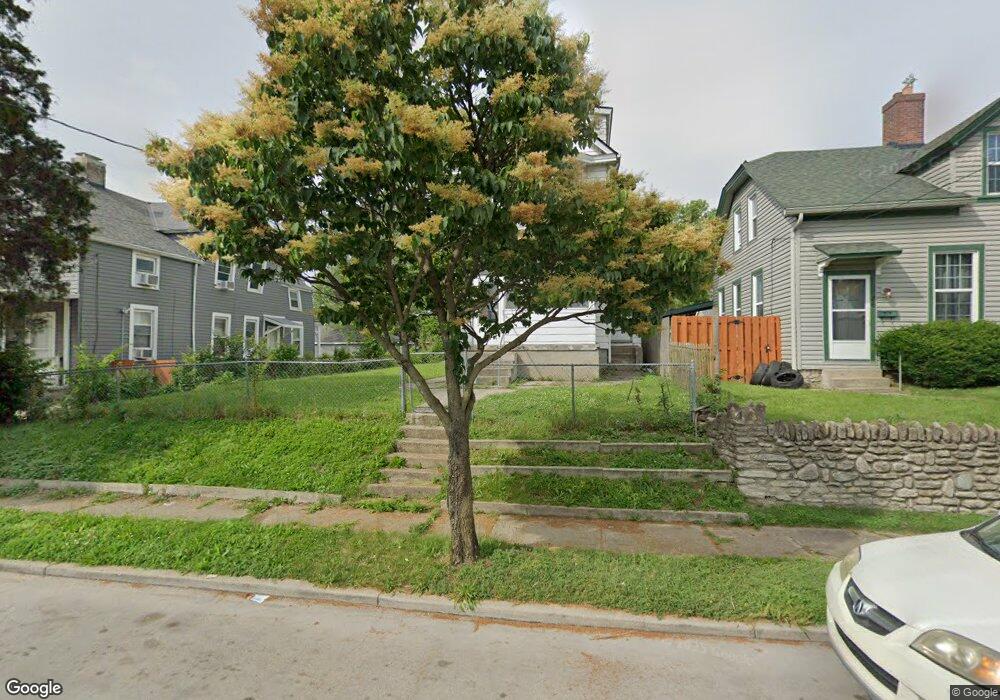 18 W 69th St, Cincinnati, OH 45216 - photo 1